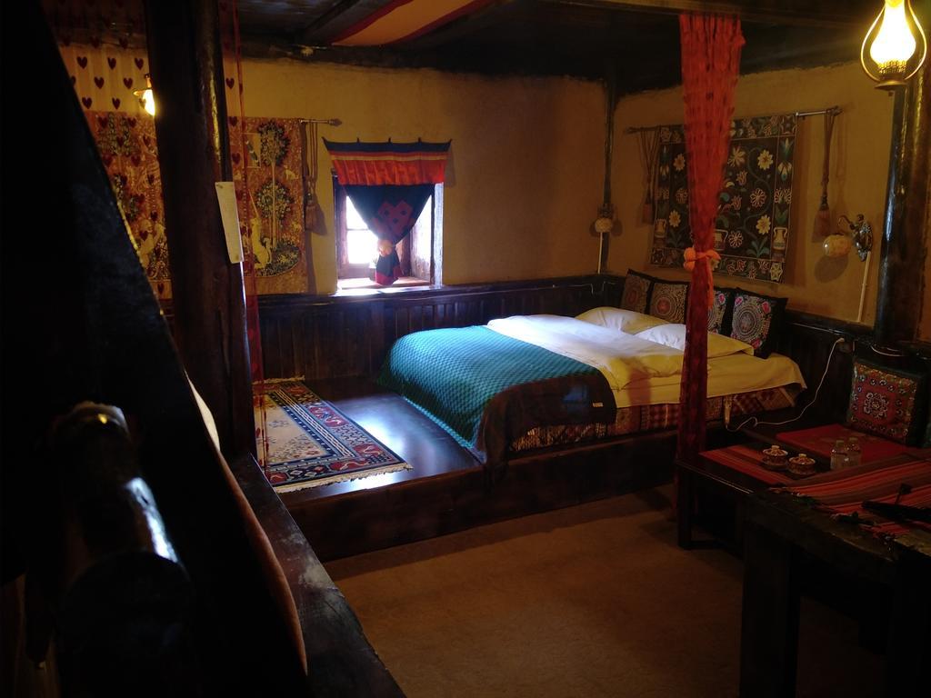 Timeless Inn Shangri-La Exterior photo